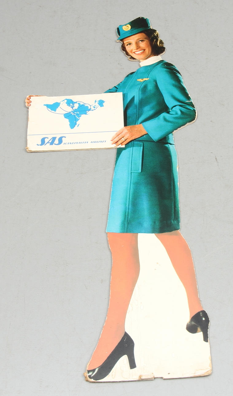 REKLAMSKYLT, papp, dubbelsidig, Flygvärdinna SAS, 1970-tal.