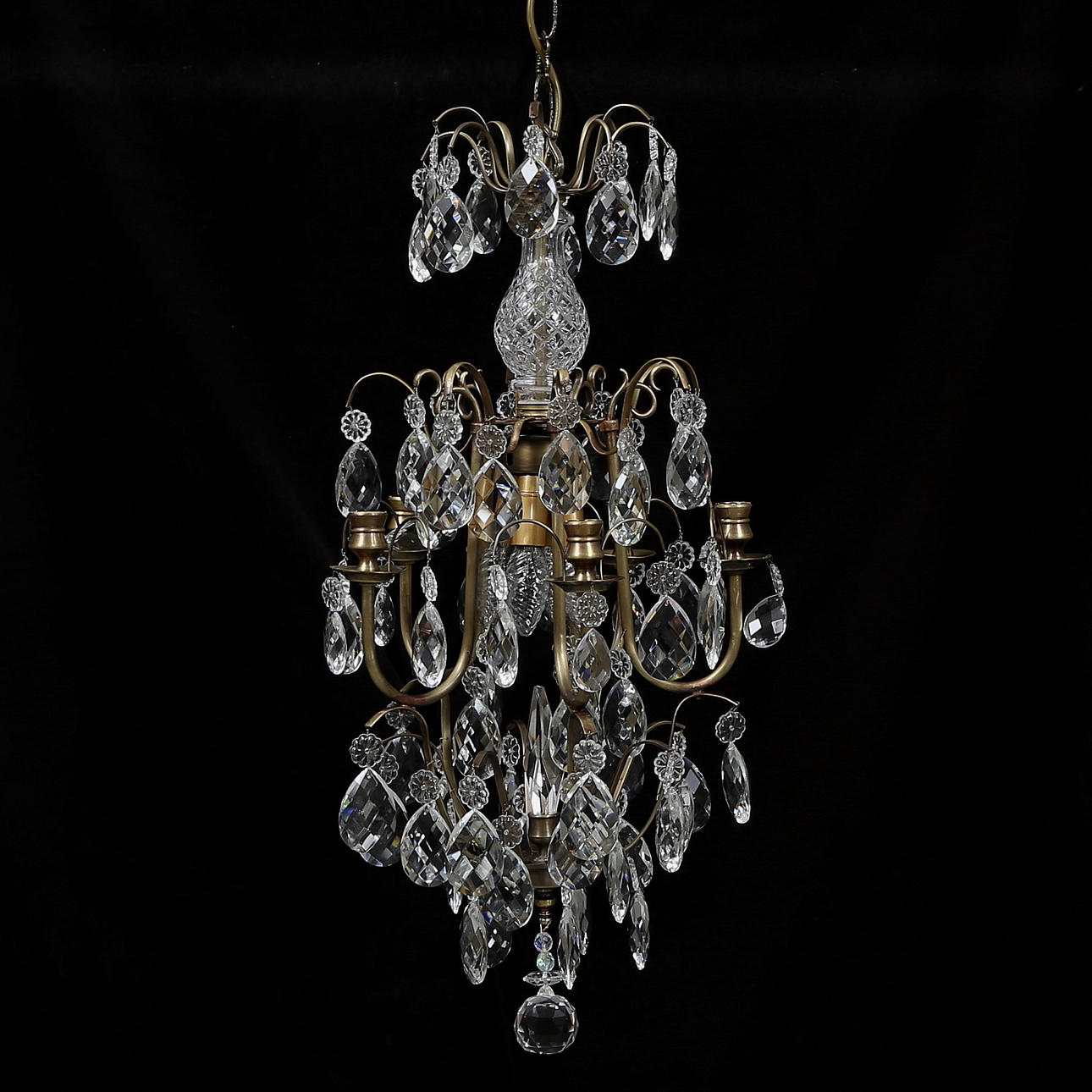 DECKENKRONE, Rokoko-Stil, Höhe ohne Kette ca. 75cm.