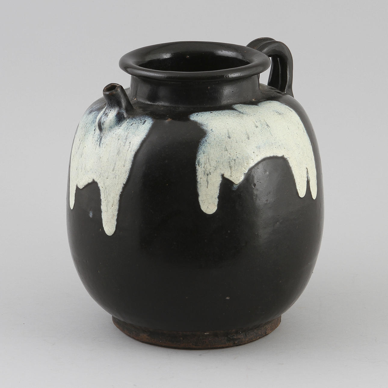 KANNA, stengods, Kina, Tangstil.