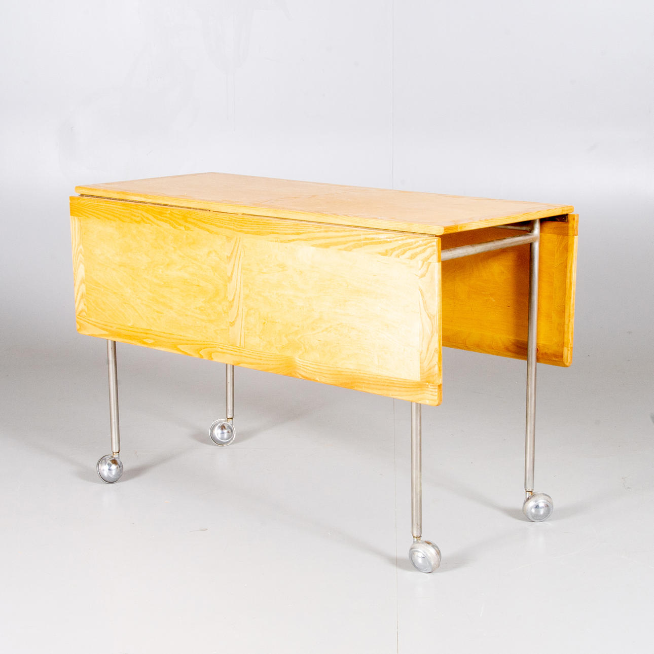 CLAFF BORD, "Berit", Bruno Mathsson.