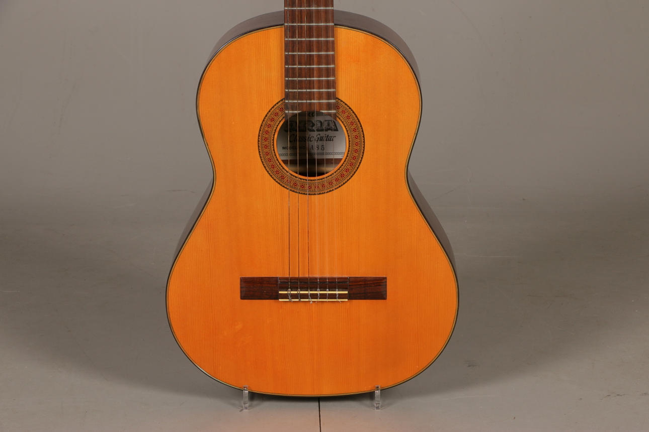 GUITAR, acoustic, Aria A 85, Japan. Collectables - Musical 