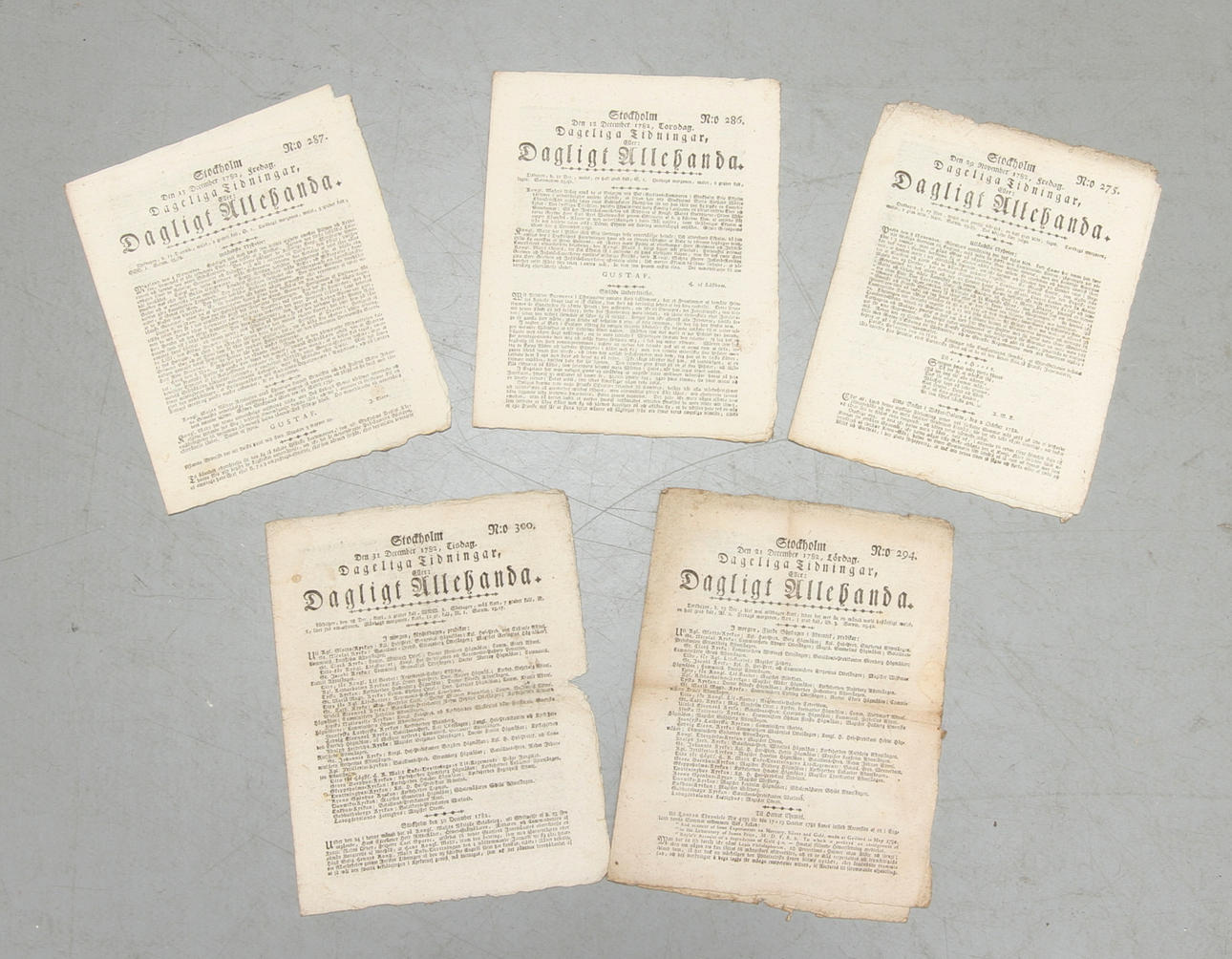 TIDSKRIFTER, 5 st, "Dageliga Tidningar, eller Dagligt Allehanda", Stockholm 1782.