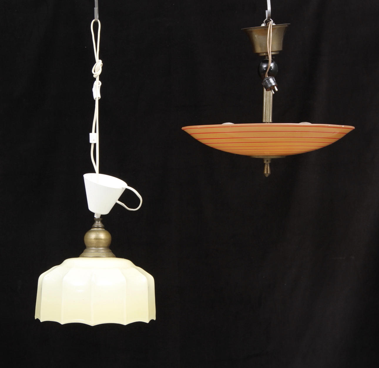 TAKLAMPOR 2 st 1900-talets mitt.