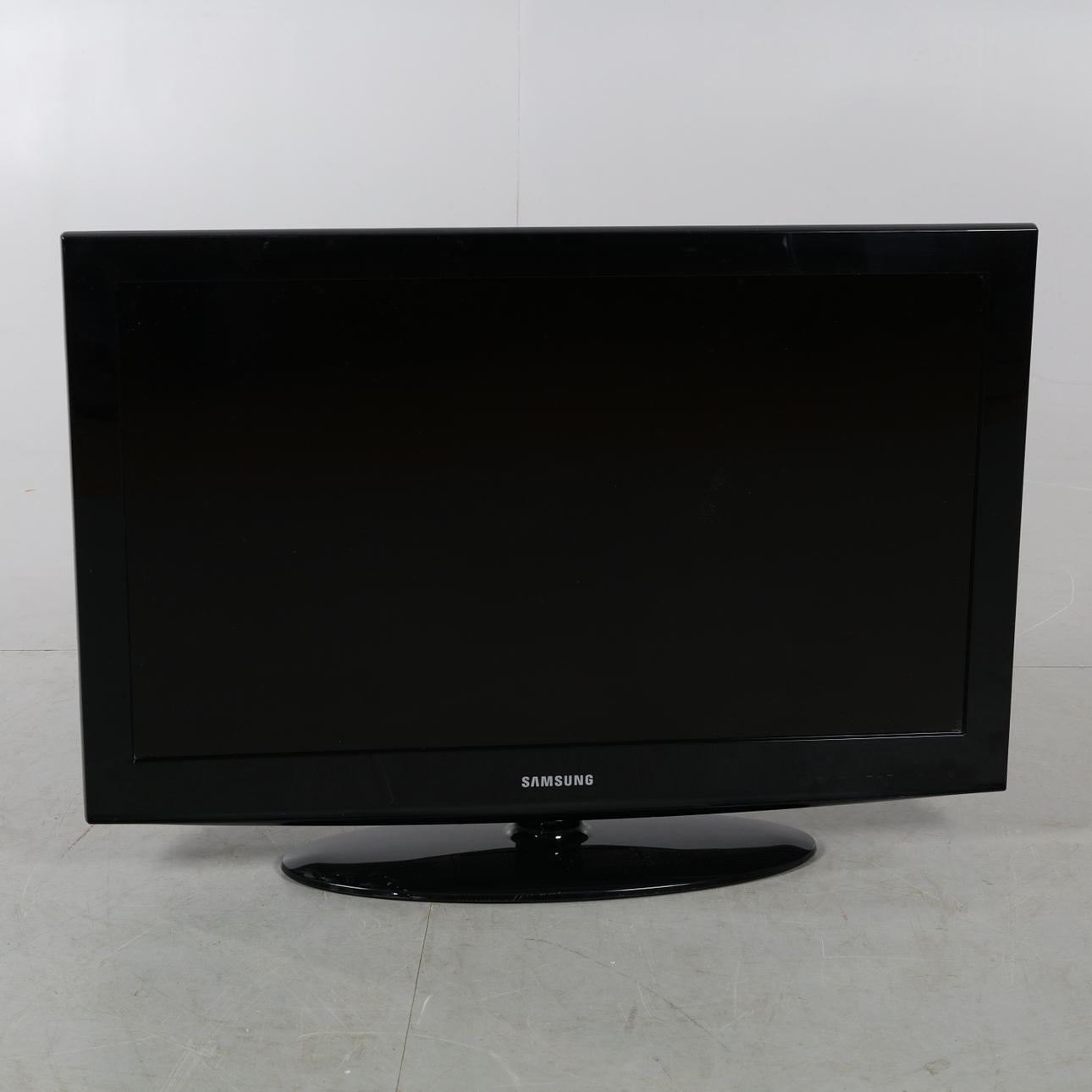 TV, Samsung, 32 tommer.