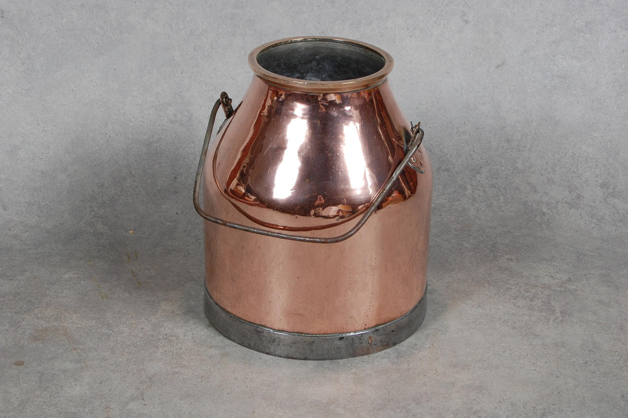 MJÖLKSPANN, koppar, 1900-tal.
