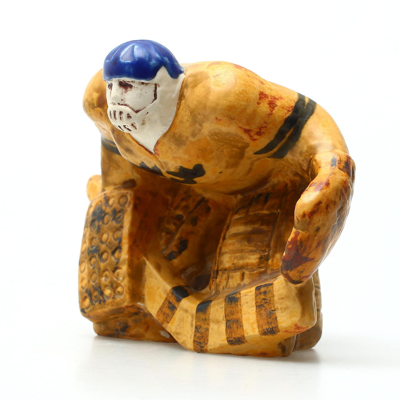 LISA LARSON. Figuriner, stengods, Ishockeyspelare, 
