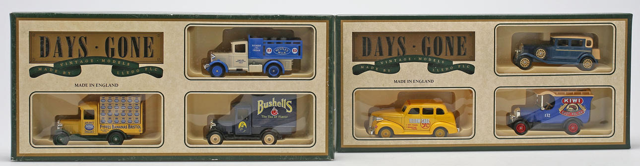 PARTI LEKSAKER I ORIGINALFÖRPACKNING, Days Gone, 2 delar, made in England, 1980-tal.