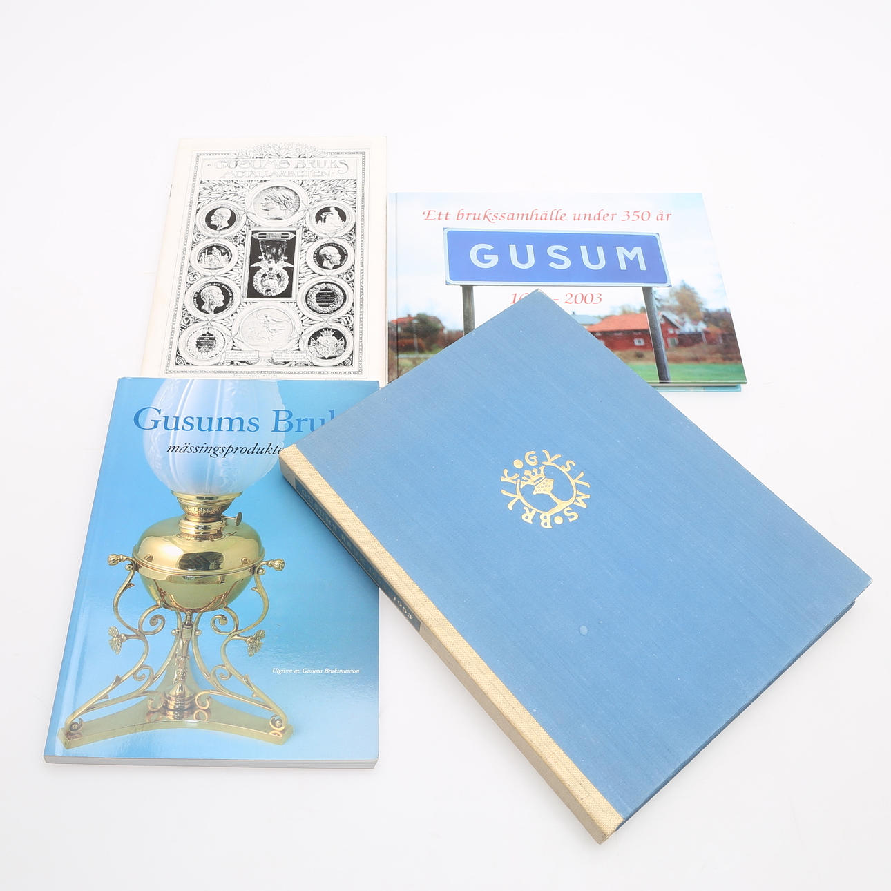 BÖCKER OM GUSUMS BRUK, FYRA STYCKEN:.