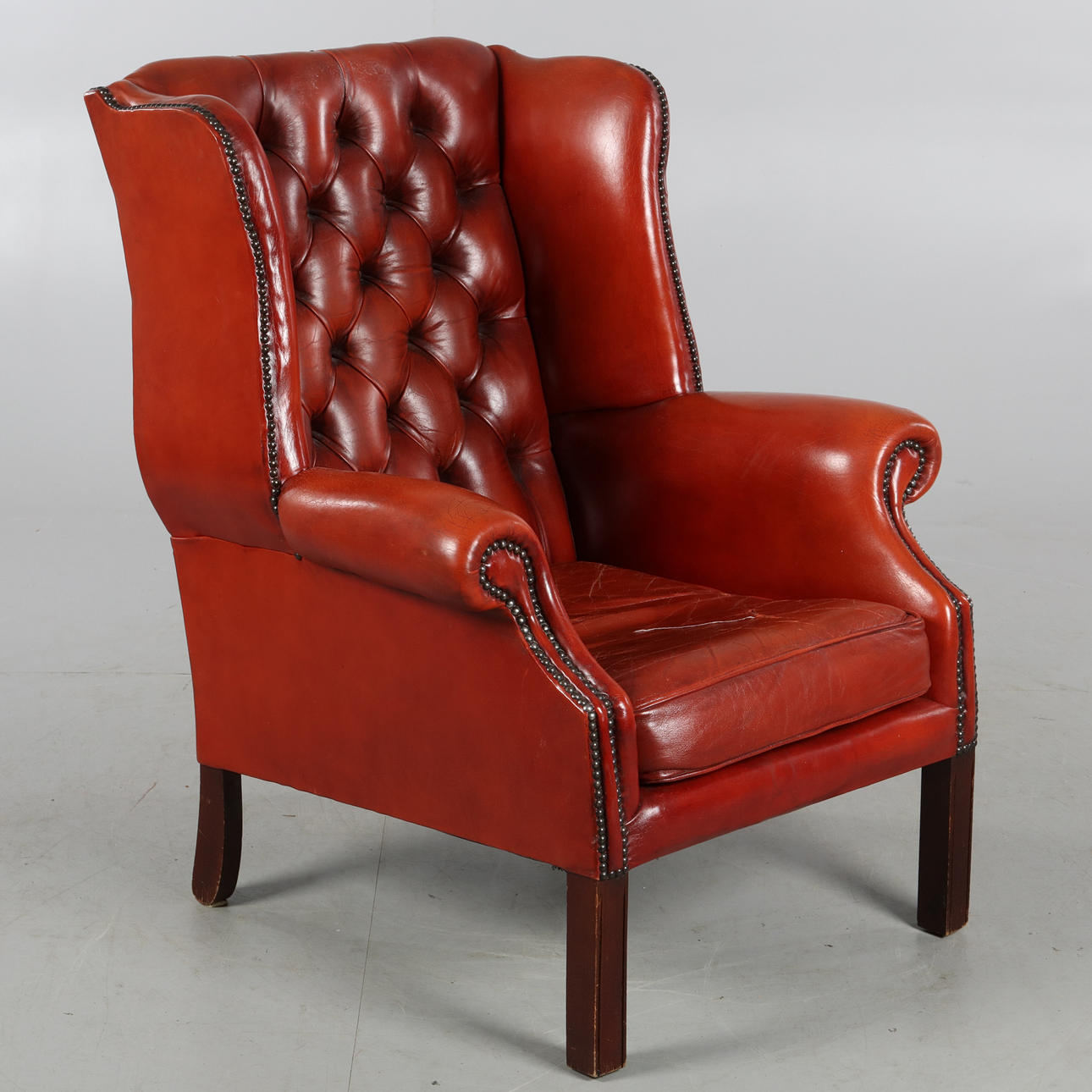 FÅTÖLJ, Chesterfield-typ.