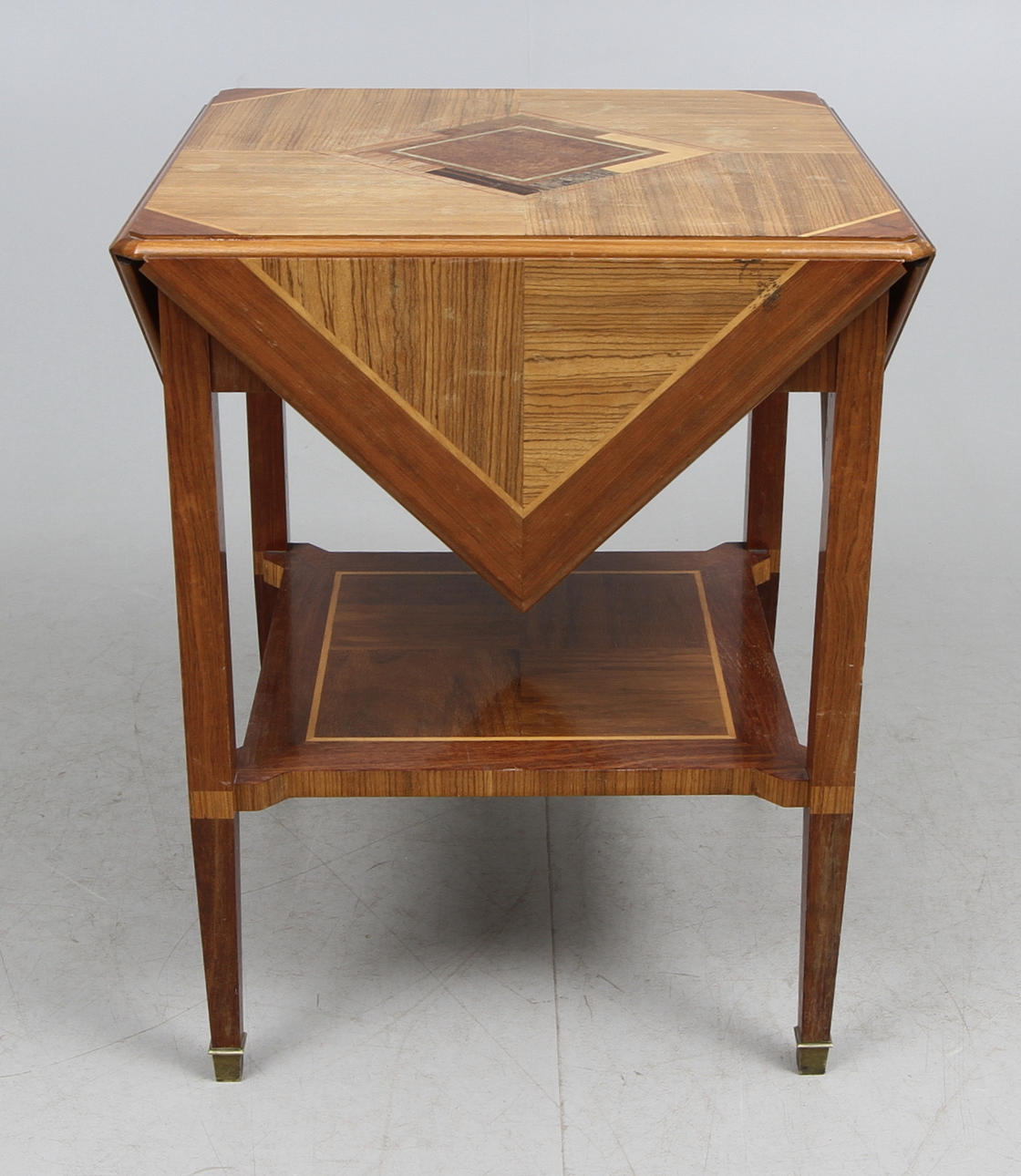 KUVERTBORD Art Deco.