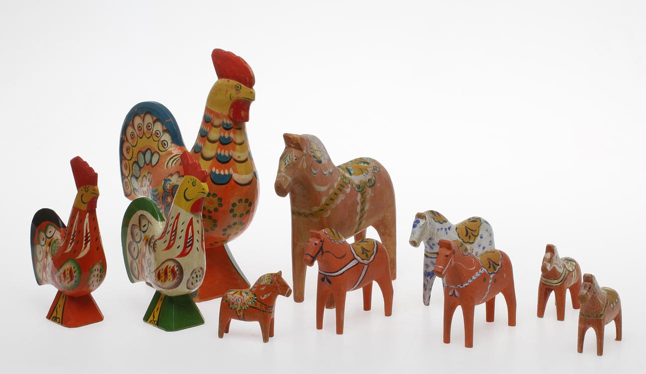 PARTI DALAHÄSTAR, 7 st, samt DALATUPPAR, 3 st, 1900-tal.