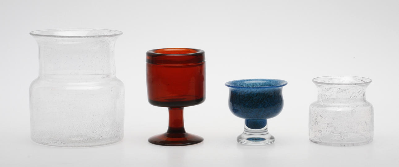 GLASFÖREMÅL, 4 delar, Boda.