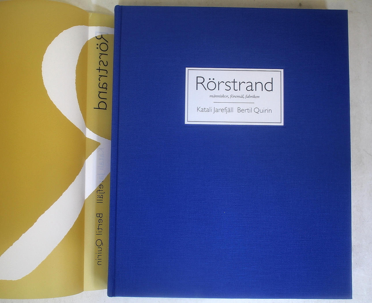 JAREFJÄLL, KATALI. Rörstrand - människor, föremål, fabriken.