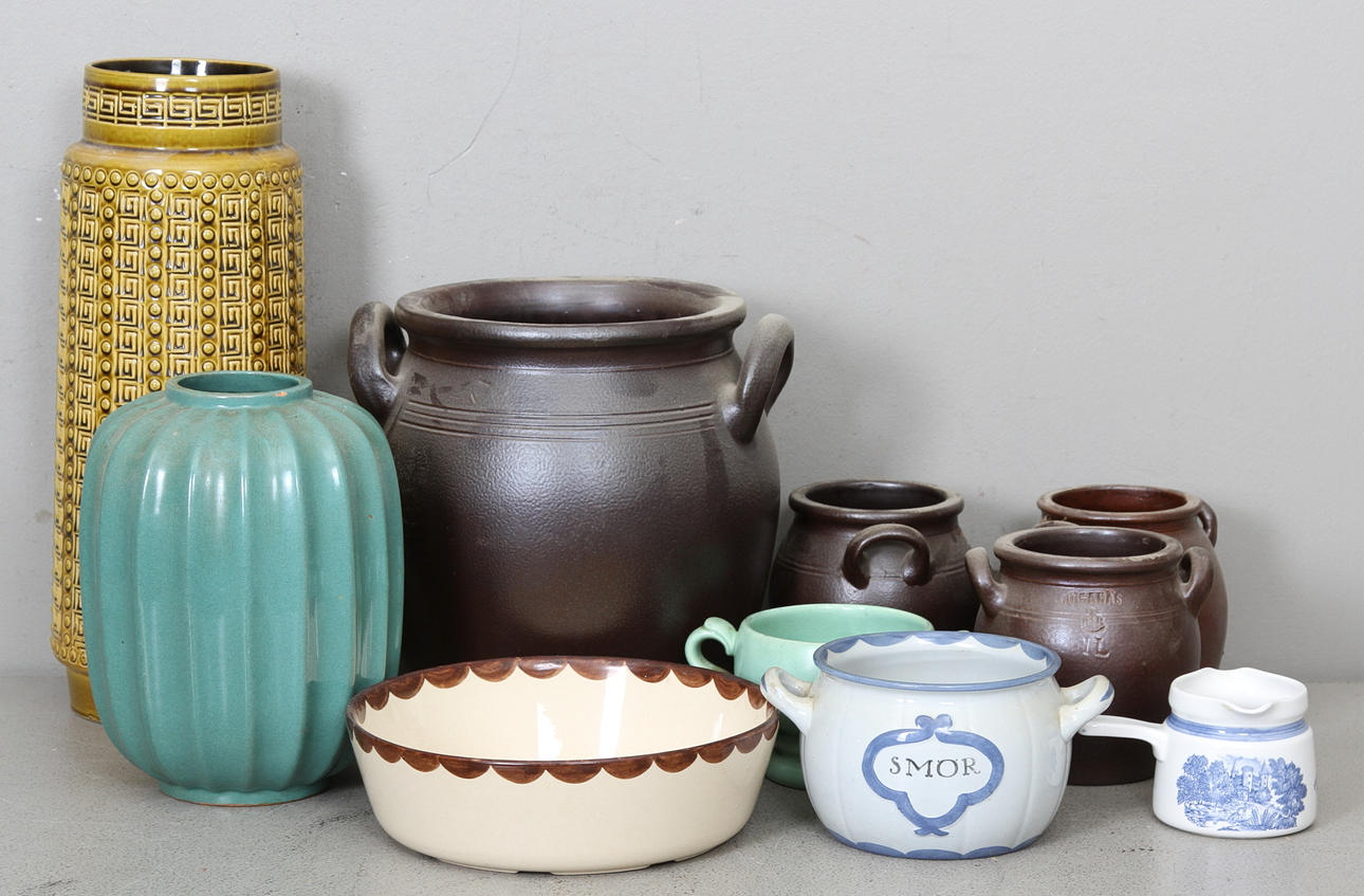 PARTI Keramik 1900-tal. 10 delar.