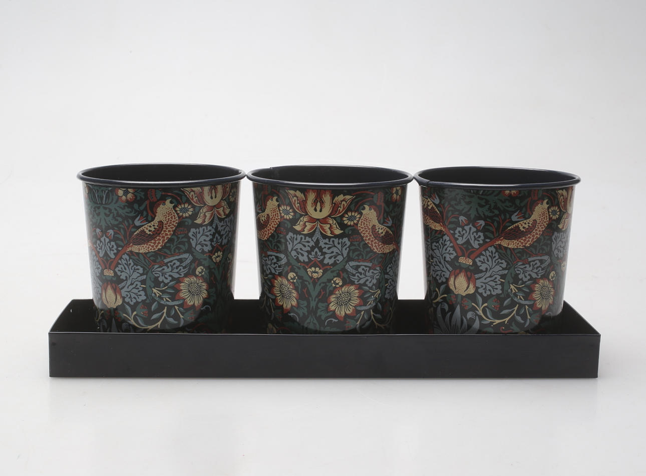 SPICE POTS, tin, William Morris Gallery, Briers.