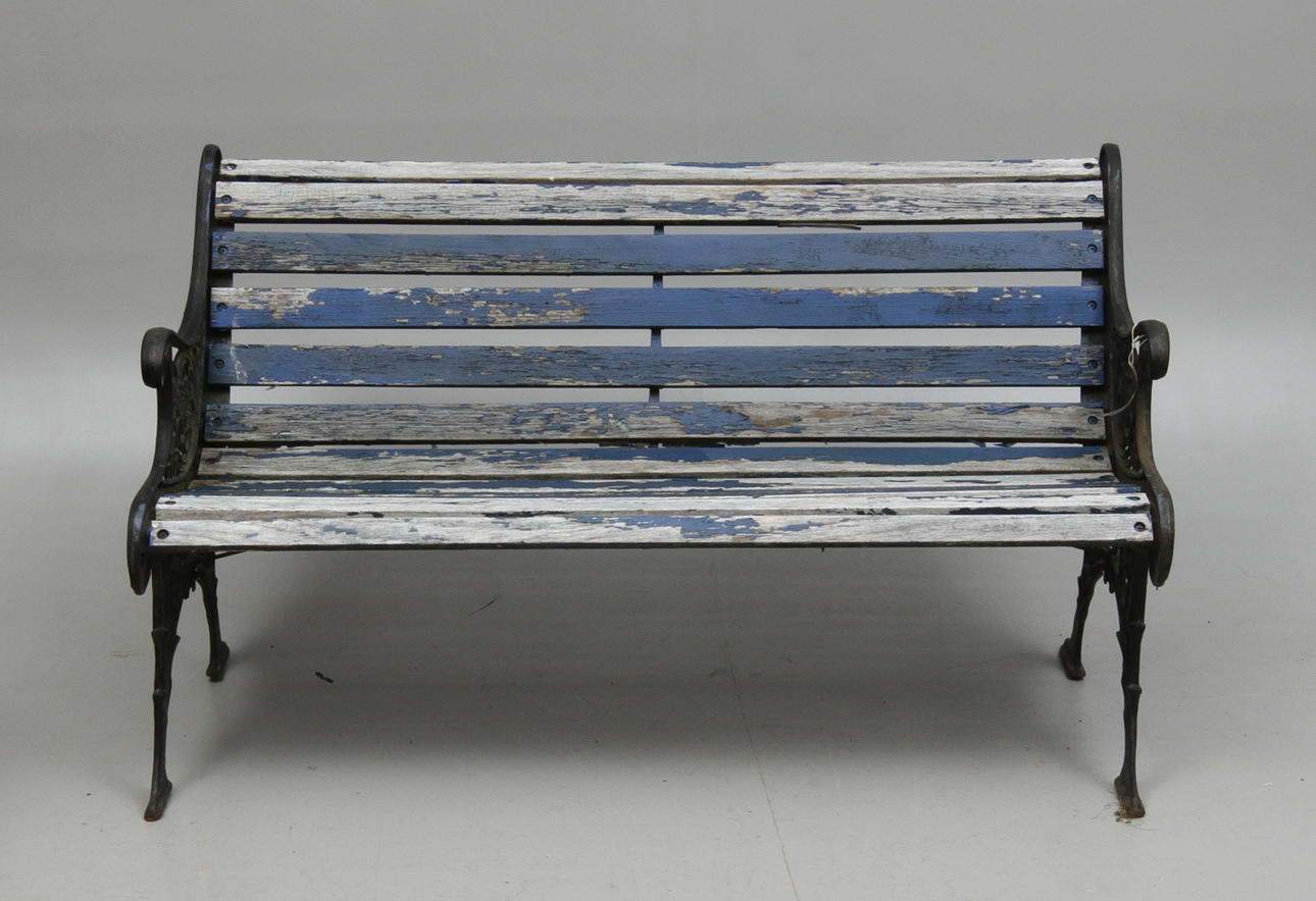 TRÄDGÅRDSOFFA, gjutjärn och trä, 1900-tal.