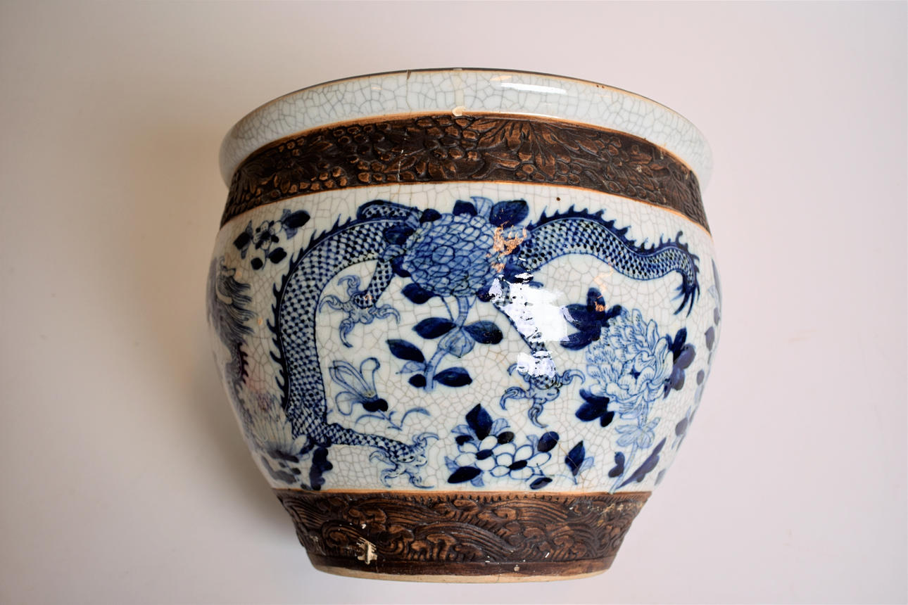 FISKBASÄNG Nanking Kina.