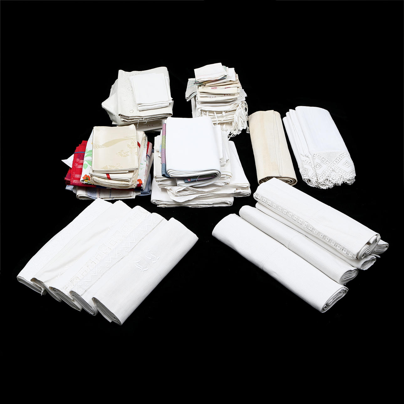 SAMLING LINNEDUKAR, TEXTIL.