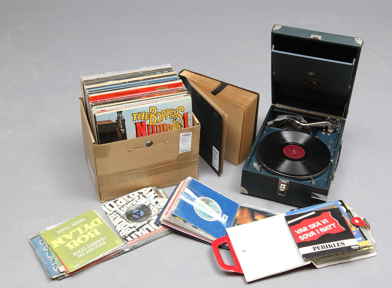 PARTI LP/EP-SKIVOR mestadels 1970-tal, samt RESEGRAMMOFON, His Masters Voice.