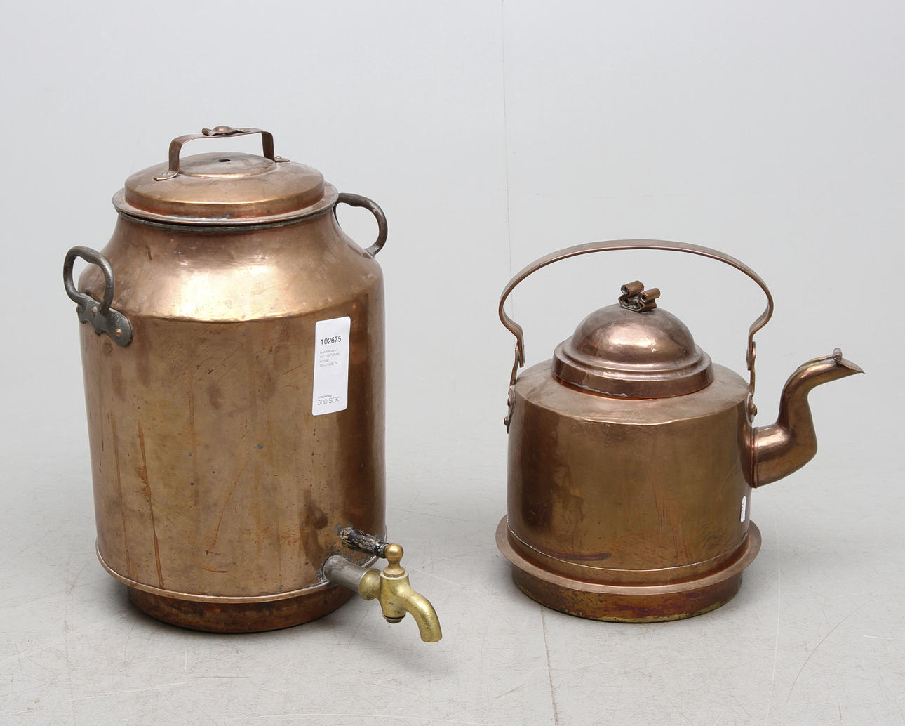 KANNA samt VATTENTUNNA, koppar, 1800/1900-tal.