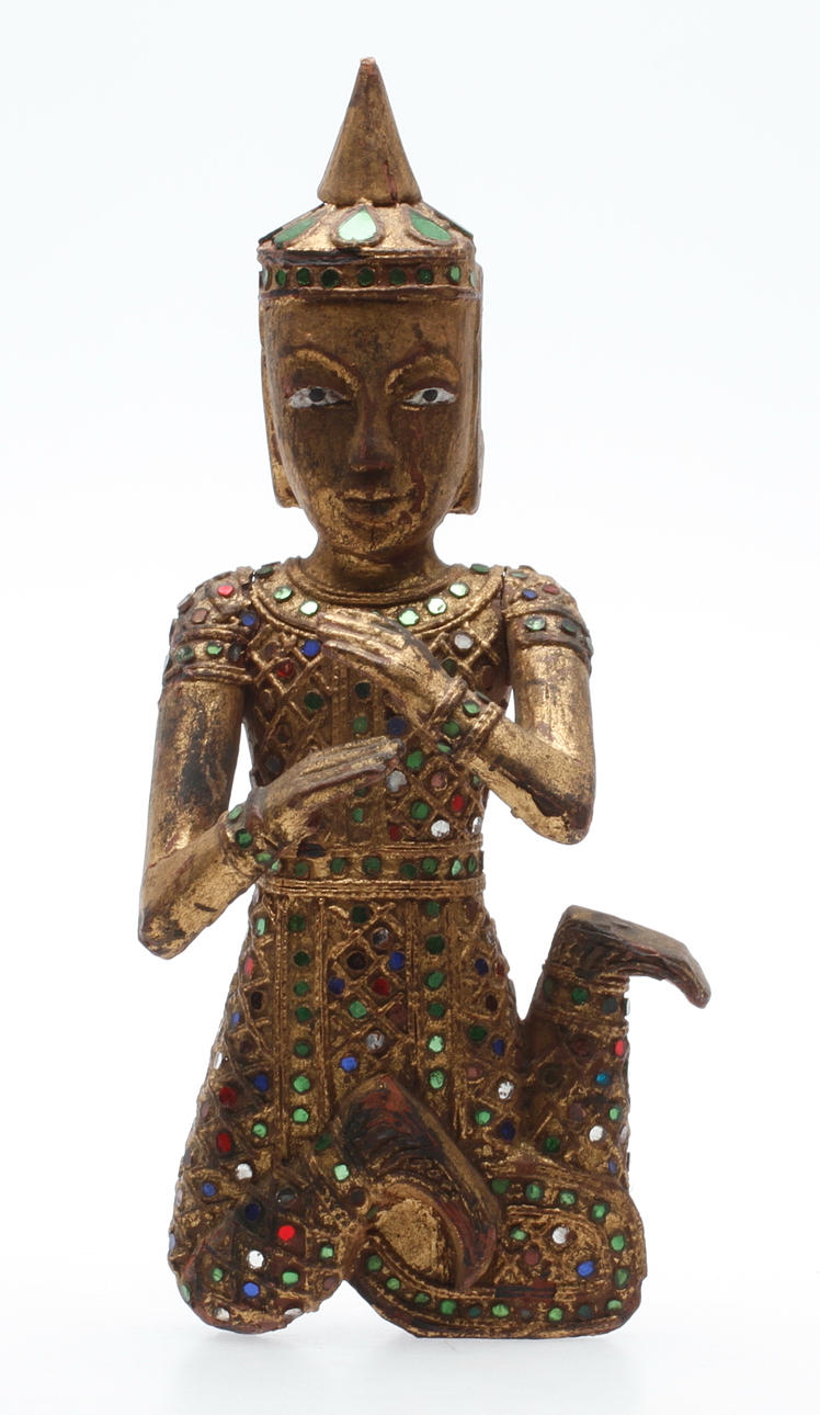 BUDDHA, förgylld/bemålat trä, Thailand, 1800 tal.