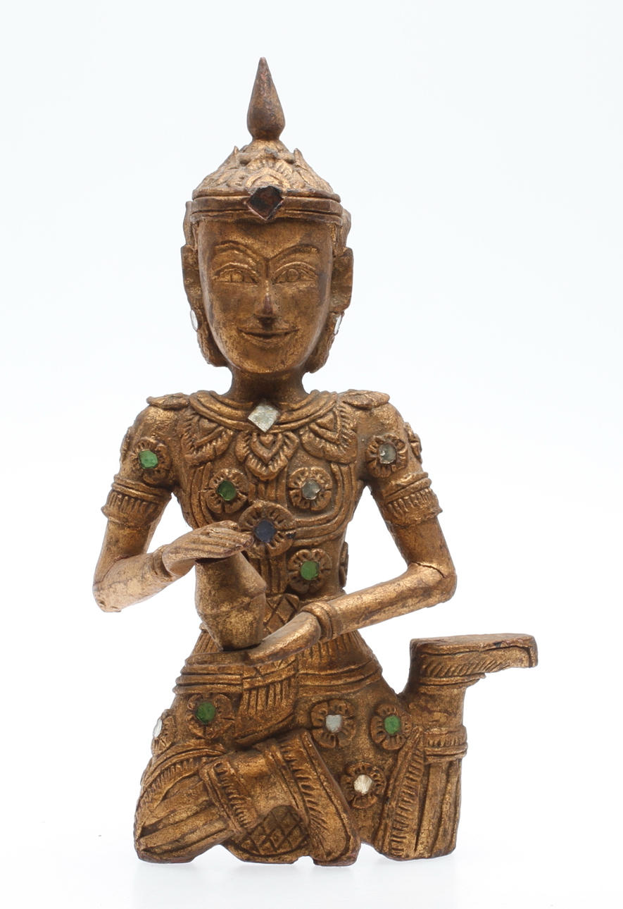 BUDDHA, förgylld/bemålat trä, Thailand, 1800 tal.