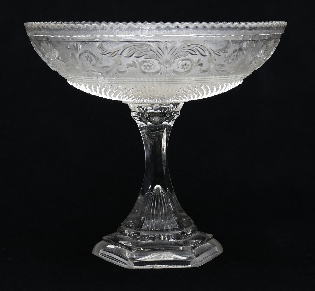 PRESSGLASFAT PÅ FOT, Eda glasbruk.