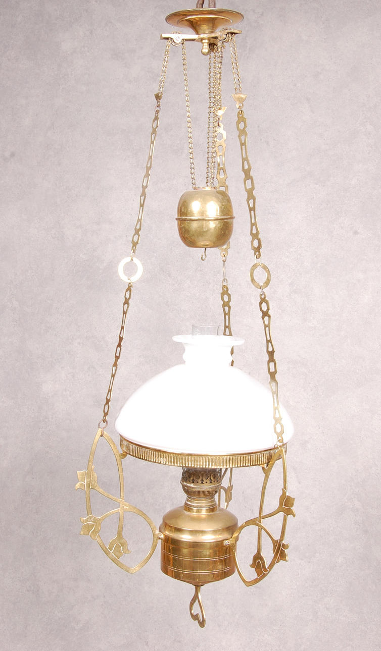 TAKFOTOGENLAMPA, Jugend, 1900-talets första hälft.