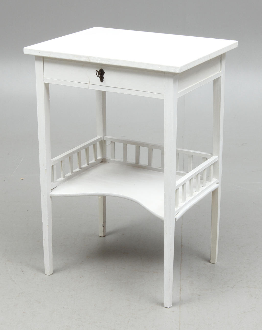 SYBORD, bemålad, 1900-tal.