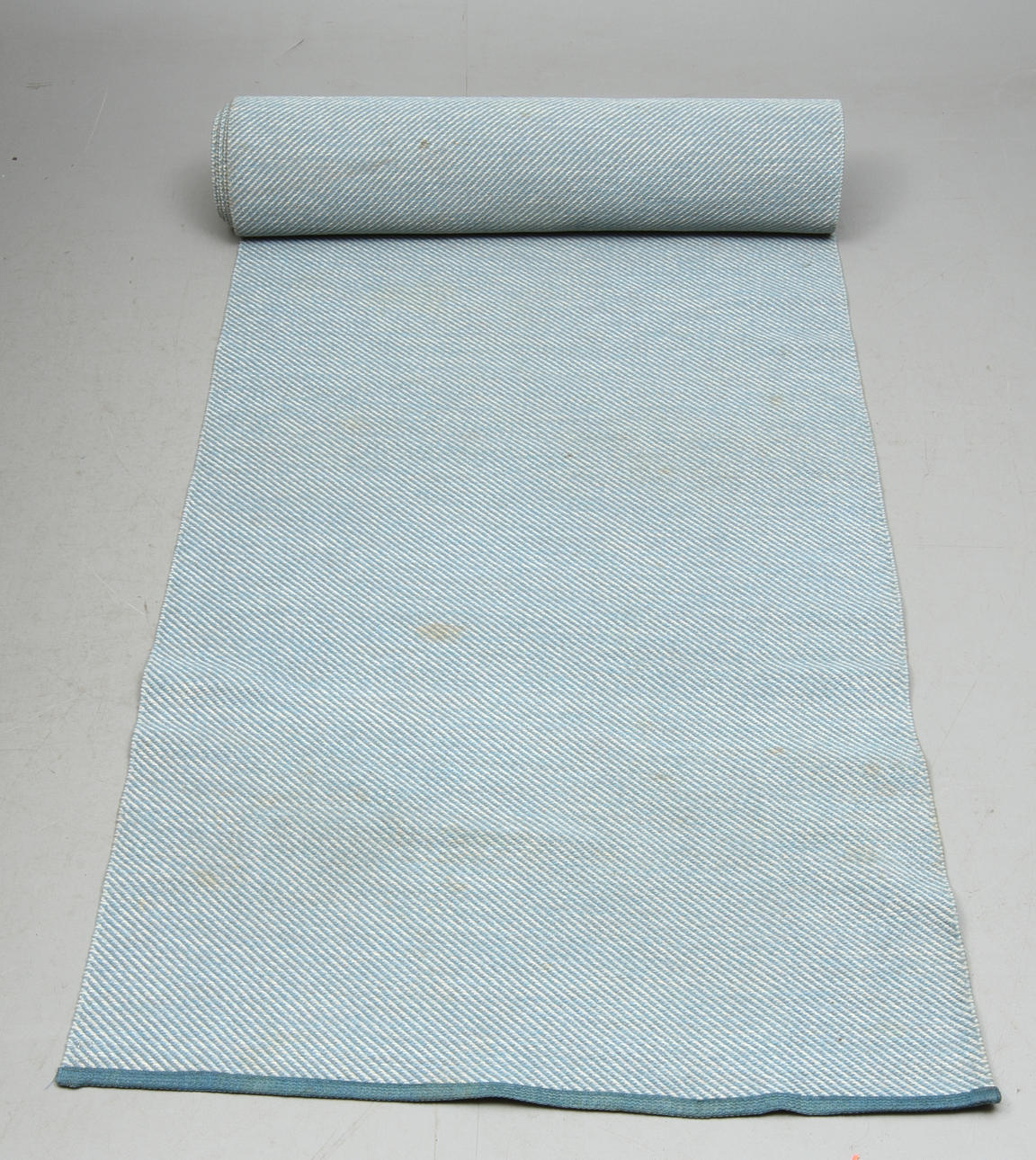 MATTA, galleri, 19/2000-tal, ca 925 x 110 cm.