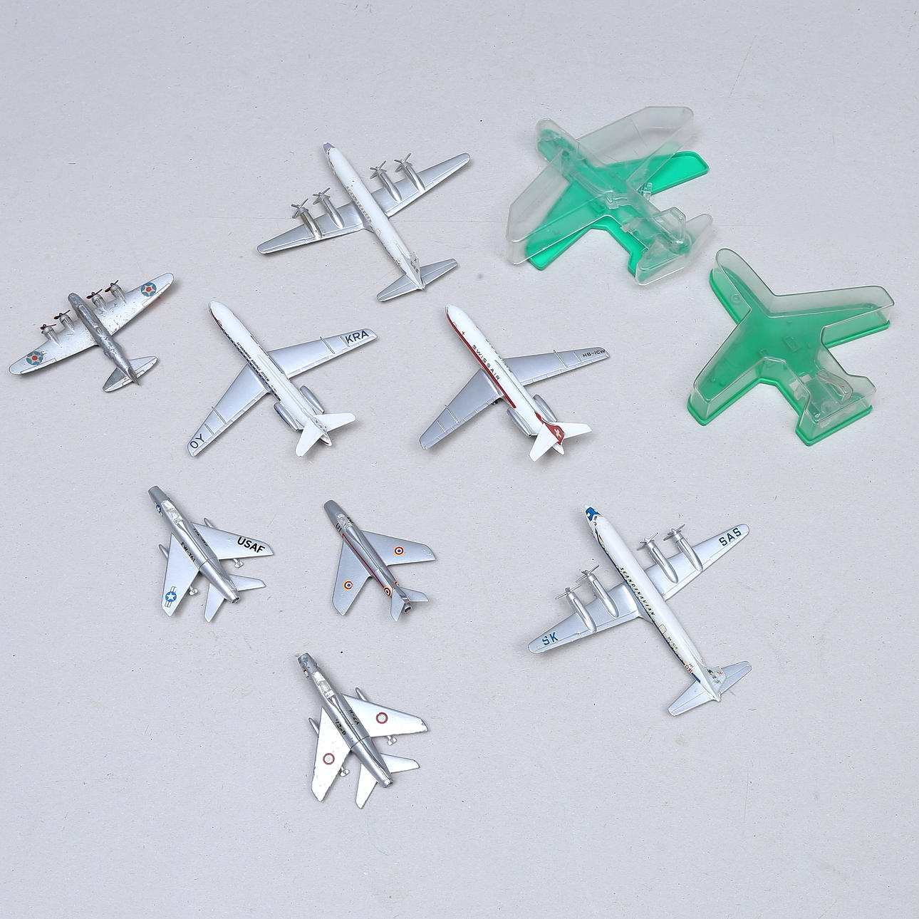 MODELFLY, 8 stk, metal, Tekno, Danmark.