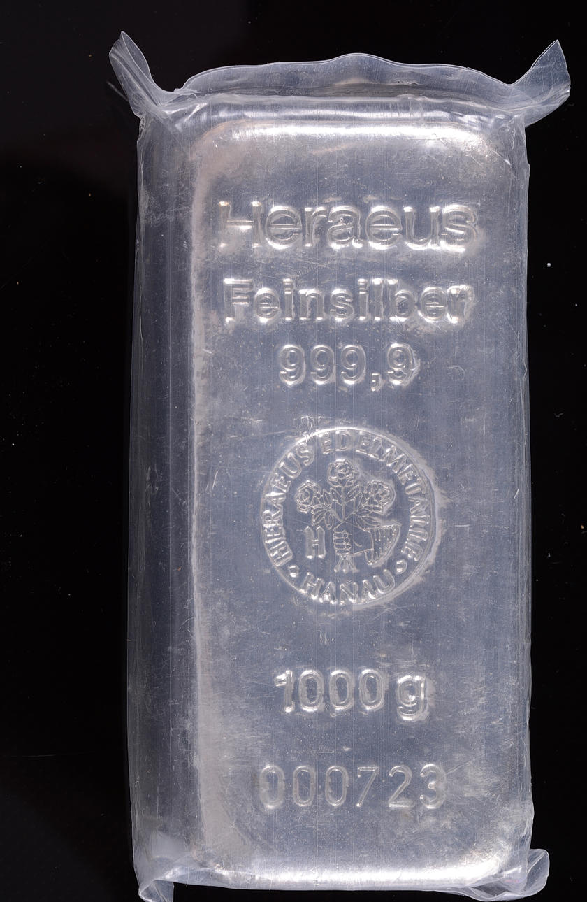 SILVERTACKA, 1kg, Heraeus.