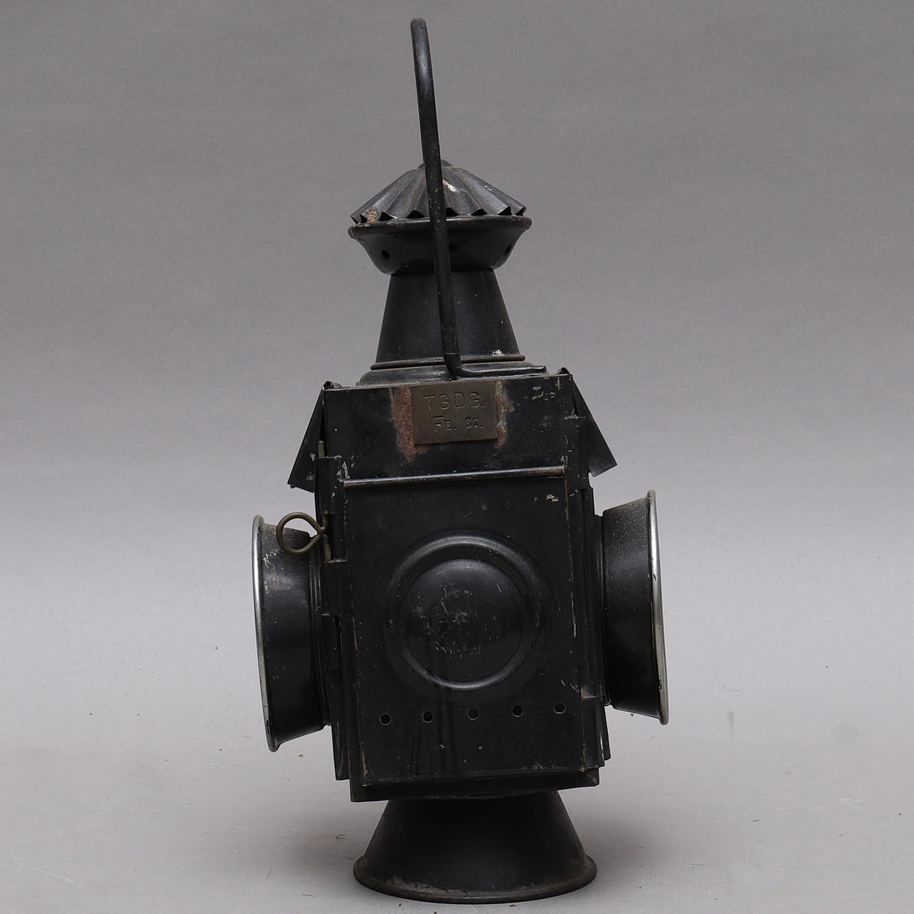 TRAIN LIGHT, marked TGDG, early 20th century.