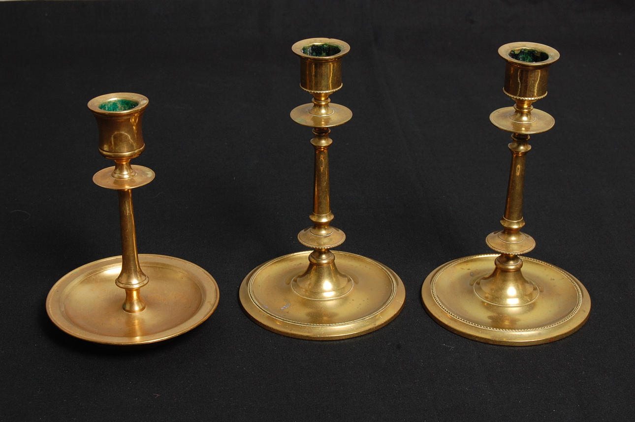 LJUSSTAKAR, 3 delar, bland annat Gusum, Grillby Metallfabrik, 18-1900-tal.