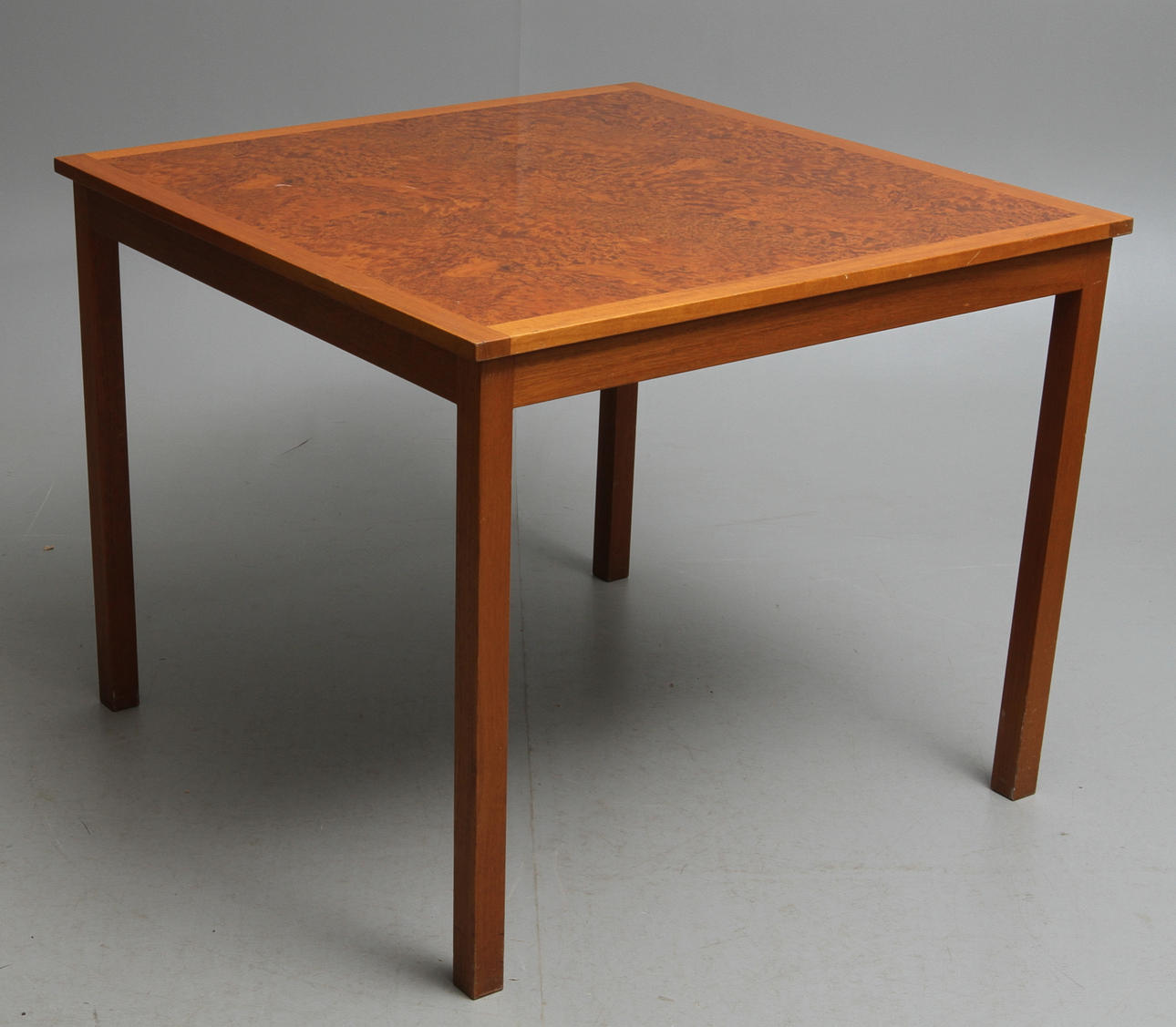 BORD, design Lennart Jansson för Klaessons möbelfabrik.