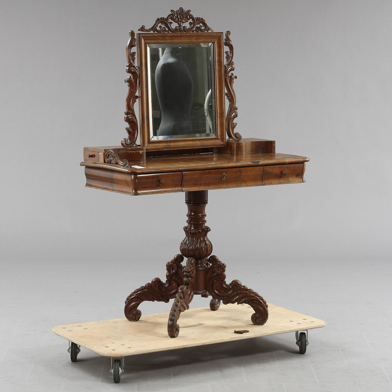 SMINKBORD, nyrokoko, 1800/1900-tal.