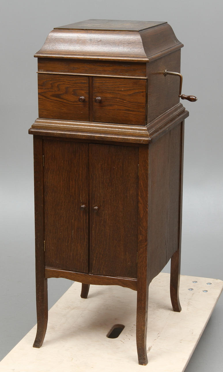 GRAMMOFON med HURTS, 1900-talets första hälft.