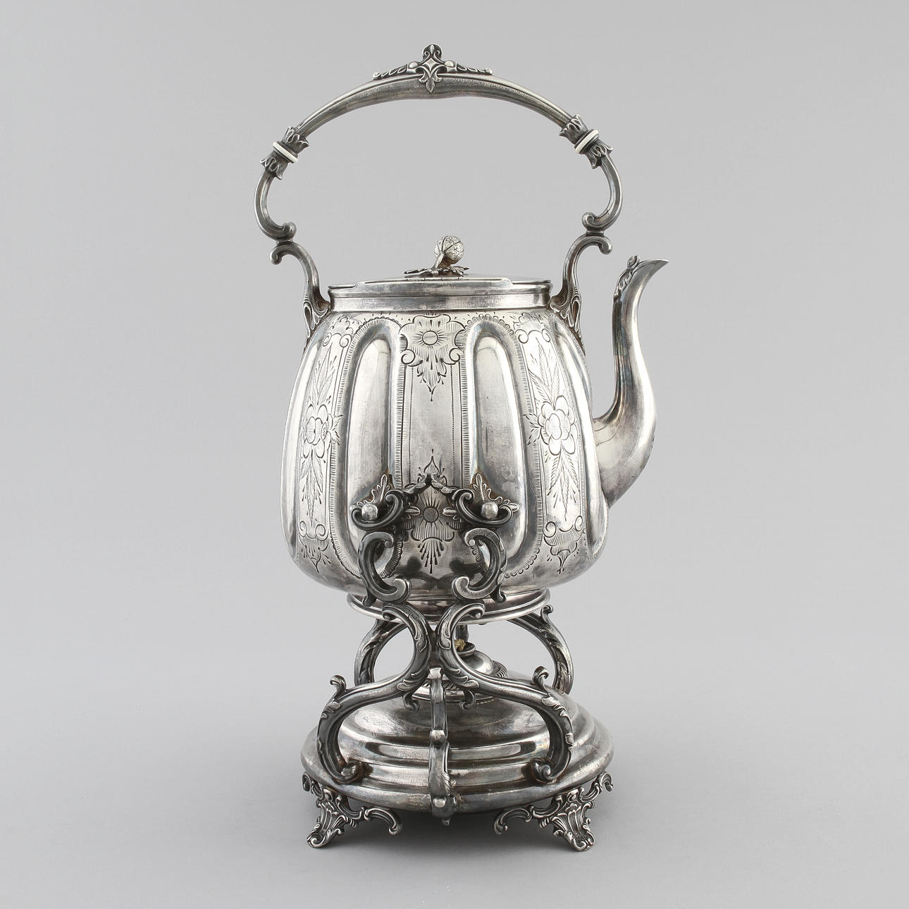 TESAMOVAR, nysilver, troligen Ryssland, 1800/1900-tal.