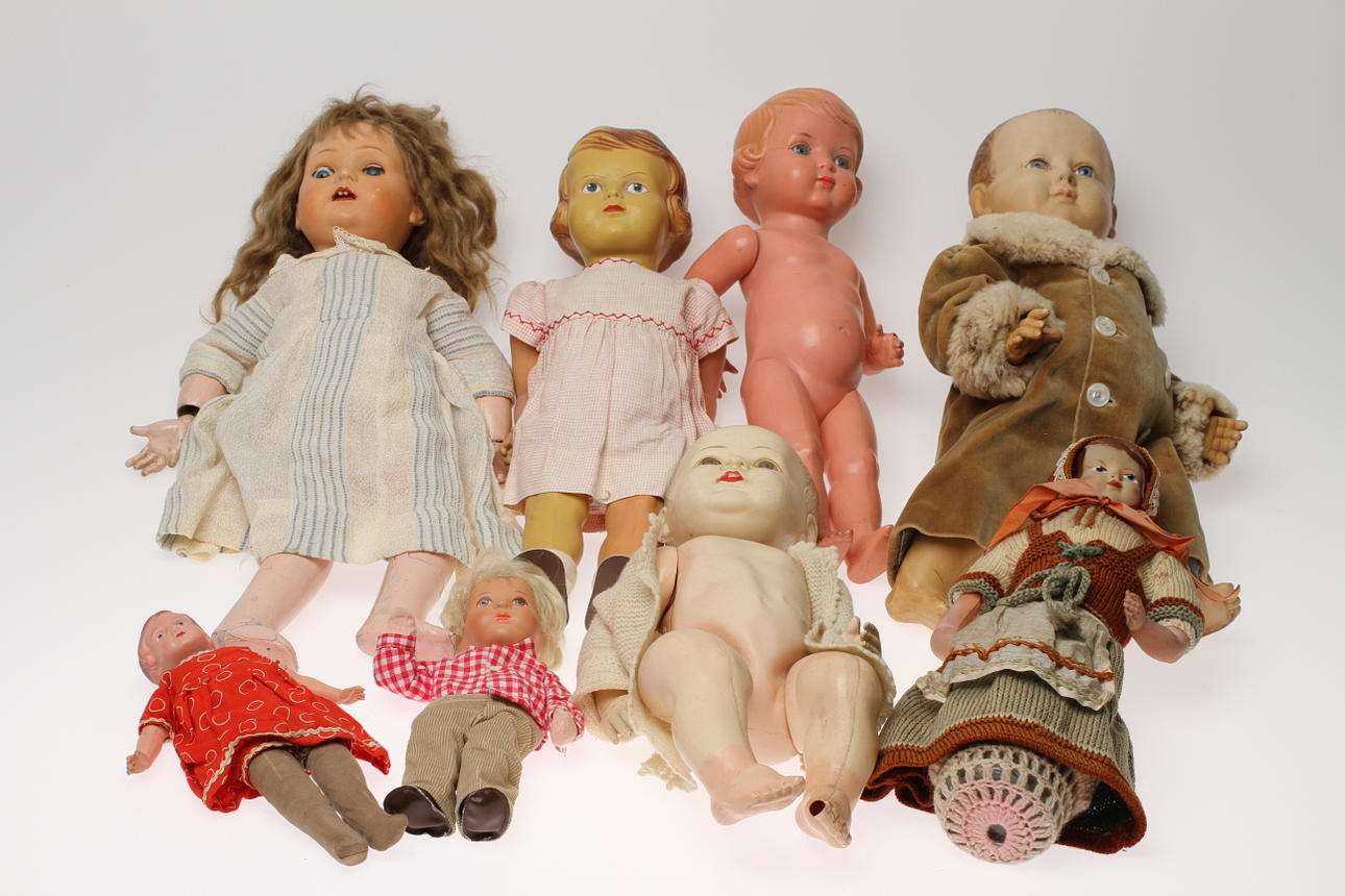 CELLULOIDDOCKOR 8 stycken , sköldpadda och andra.