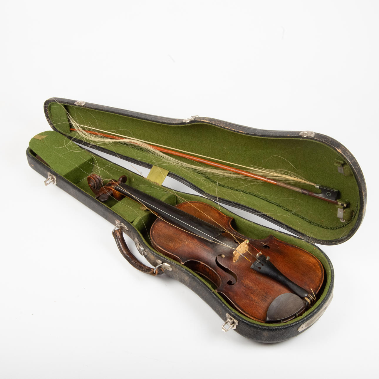 VIOLÍN con palo y caja.