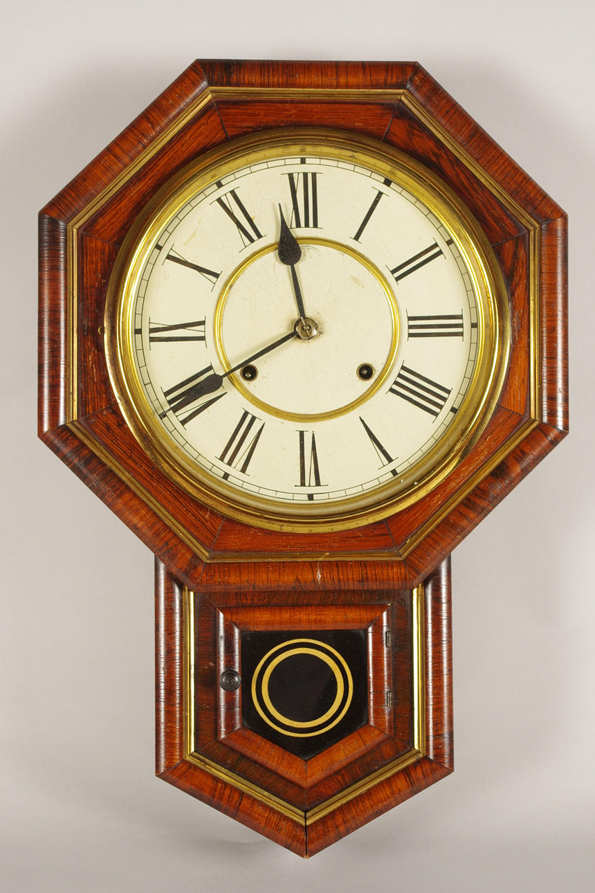 DROPPUR, Waterbury, målat trä, sent 1800-tal.