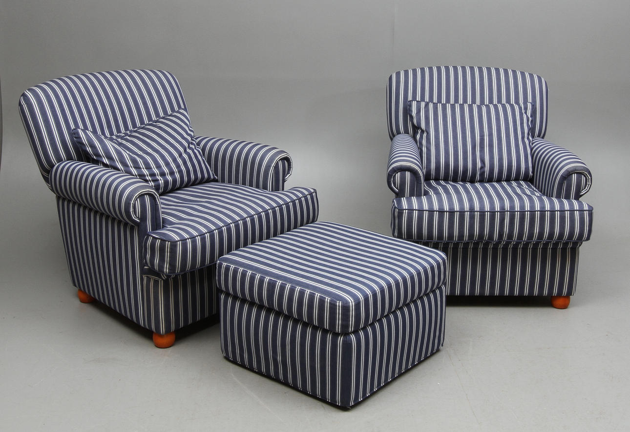 FÅTÖLJER, 1 par, samt FOTPALL, 1900/2000-tal.