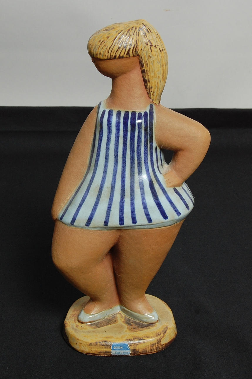 LISA LARSSON. keramik, " Dora " märkt Gustavsberg -61.