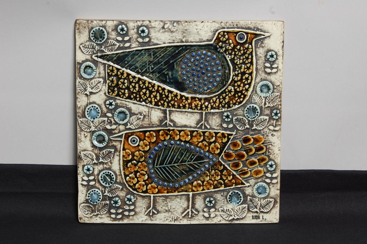 LISA LARSSON. väggrelieff, keramik,signerad Lisa L.