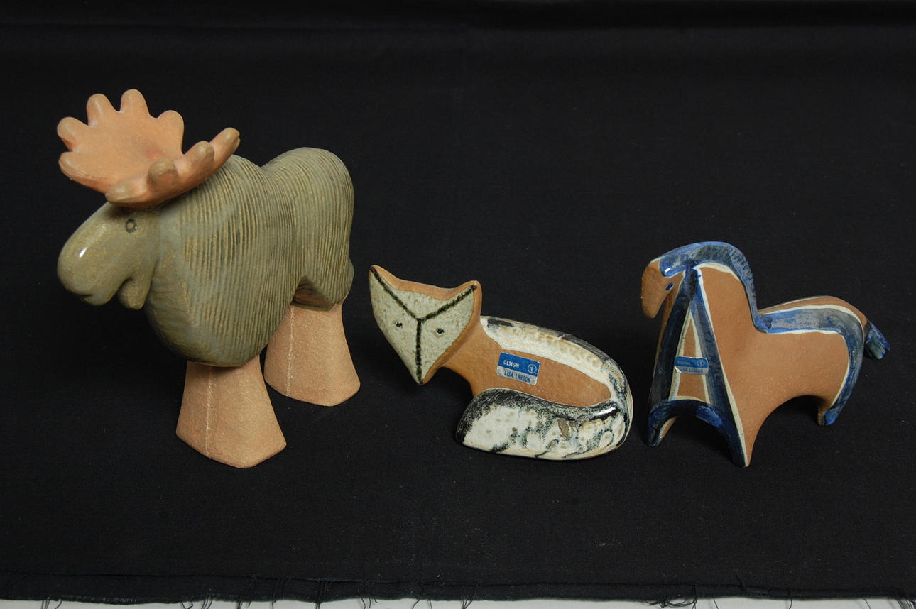 LISA LARSSON. figuriner, 3 delar, Gustavsberg.