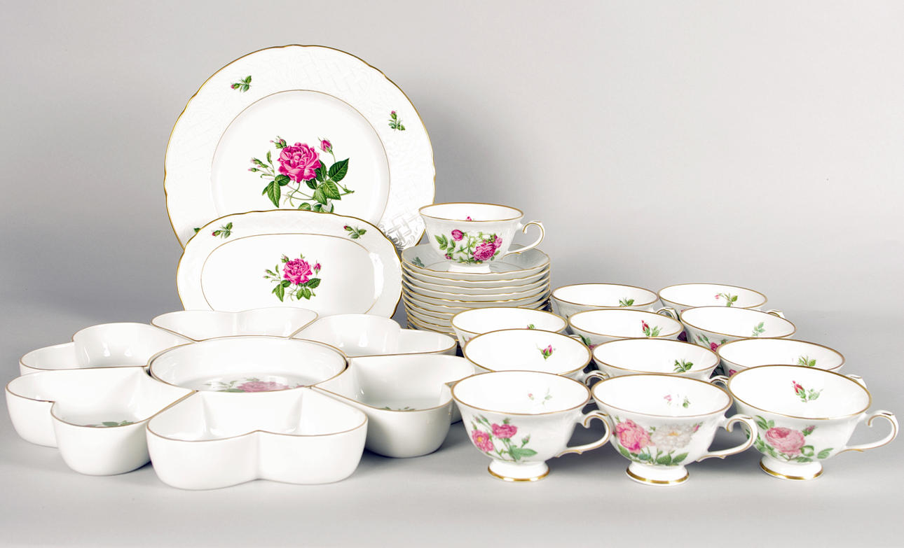 KAFFESERVIS, Les Roses Classiques, Schumann, Bavaria.