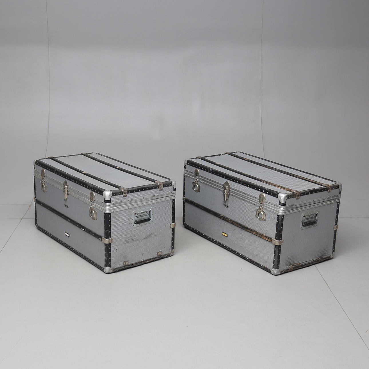 SUITCASE, a pair, Rimowa, 20th century.