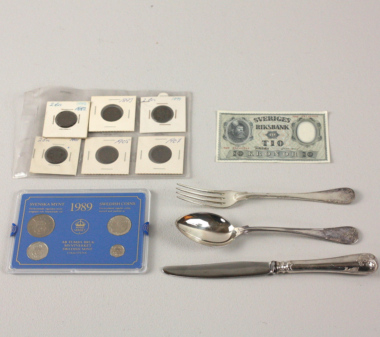 PARTI SILVER, bestick, mynt, sedel.