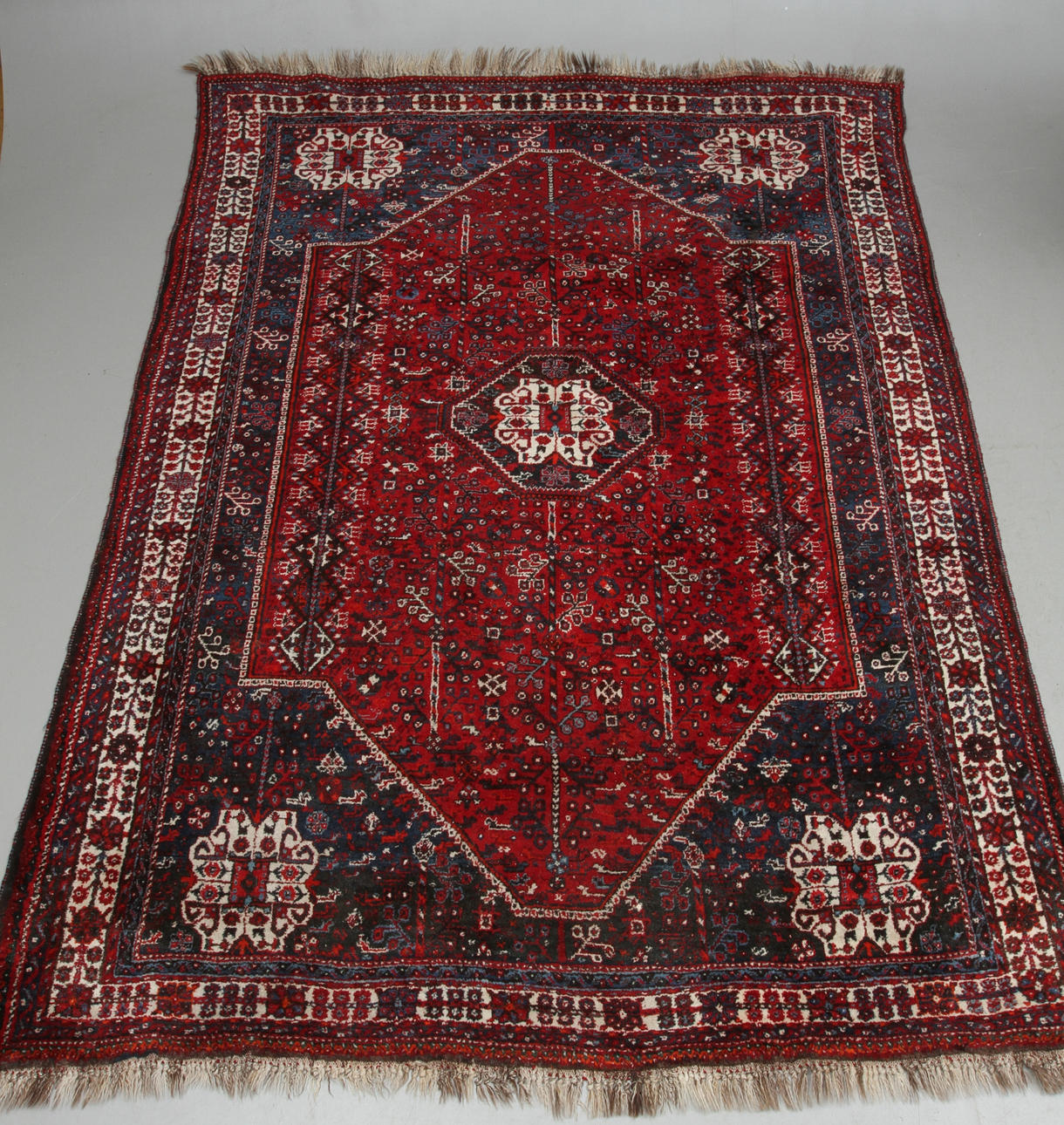 MATTA, orientalisk, ca 256 x 188 cm.