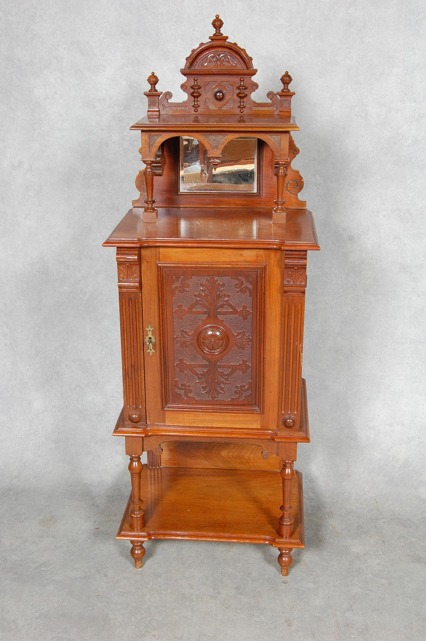 SKÅP, nyrenässans, 18-1900-tal.